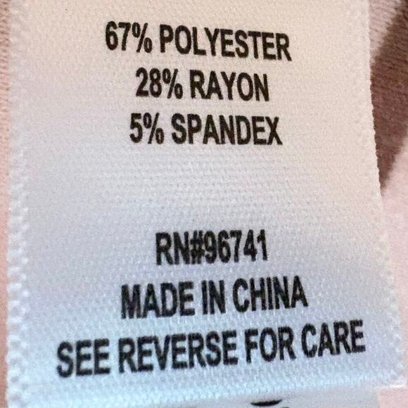 Oak and Trellis Striped V-neck Slouchy T-Shirt Women’s Sz Large Cream & Tan - Picture 7 of 8